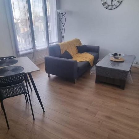 Appartamento Chez Toni Troyes Esterno foto