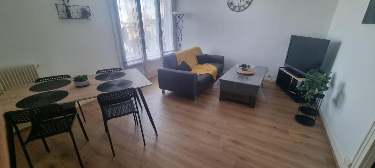 Appartamento Chez Toni Troyes Esterno foto